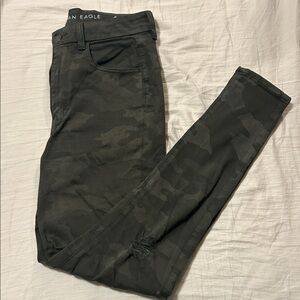 American Eagle Olive Green Jeans